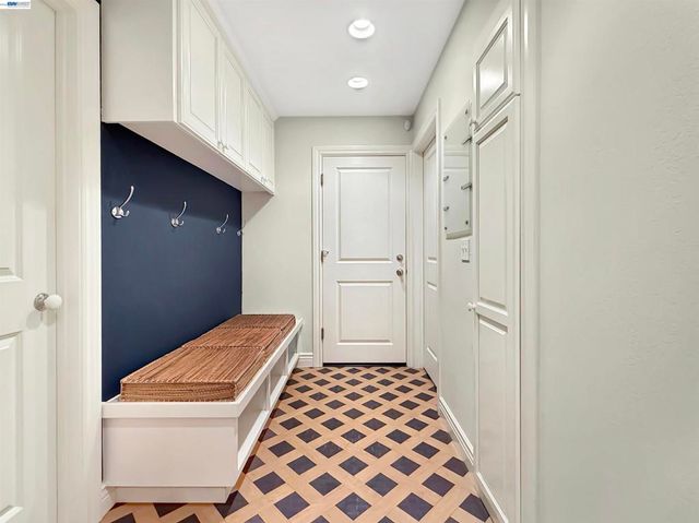 1209 Rimer Dr, Moraga, CA 94556