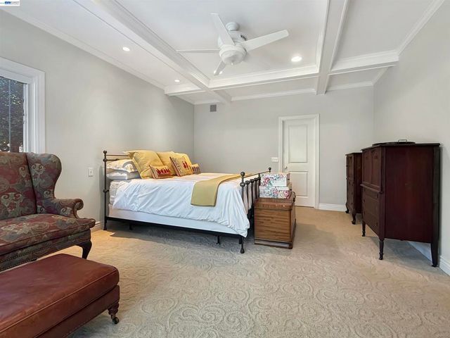 1209 Rimer Dr, Moraga, CA 94556