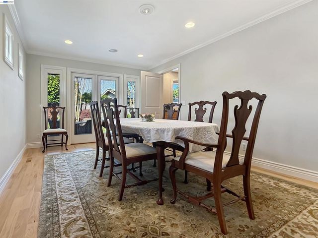 1209 Rimer Dr, Moraga, CA 94556