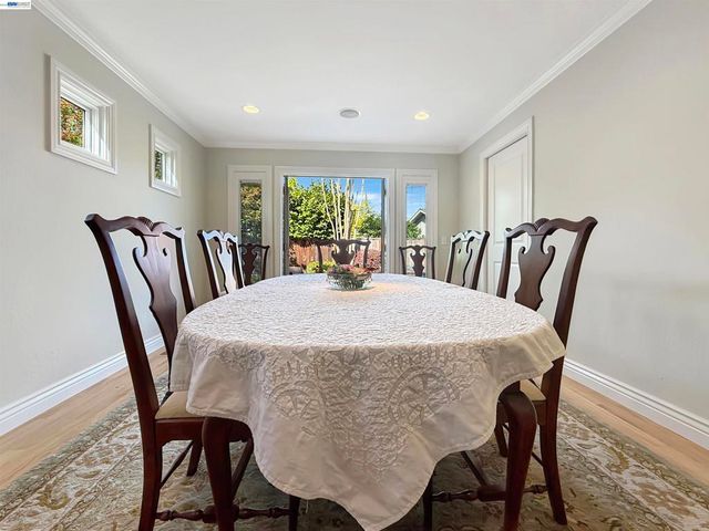 1209 Rimer Dr, Moraga, CA 94556