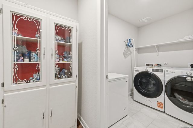 2124 FOXBRIAR CV, New Braunfels, TX 78130