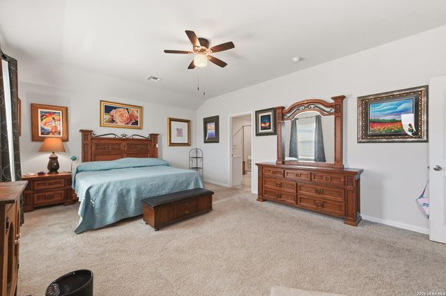 2124 FOXBRIAR CV, New Braunfels, TX 78130
