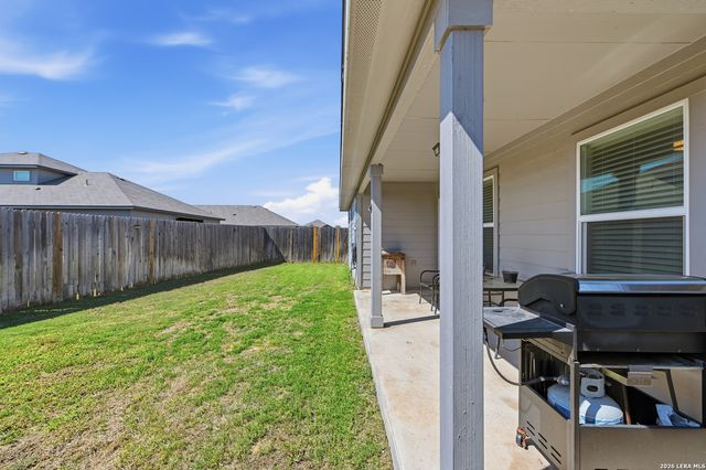 2124 FOXBRIAR CV, New Braunfels, TX 78130