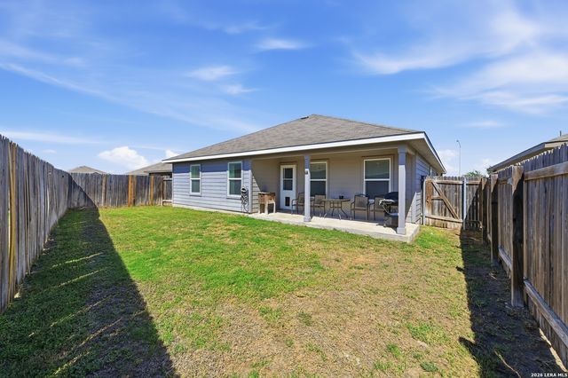 2124 FOXBRIAR CV, New Braunfels, TX 78130