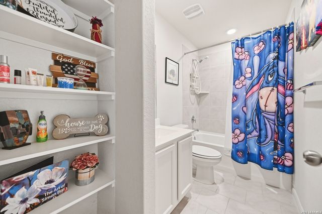 2124 FOXBRIAR CV, New Braunfels, TX 78130