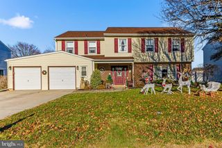 20 APPLETREE LN, Sewell, NJ 08080