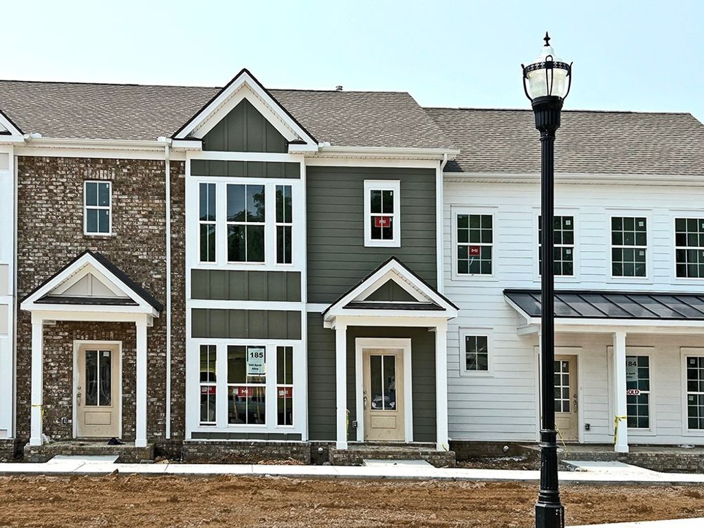 502 Dyott Aly, Antioch, TN 37013