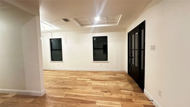 411 N Waldrip Street, Grand Saline, TX 75140