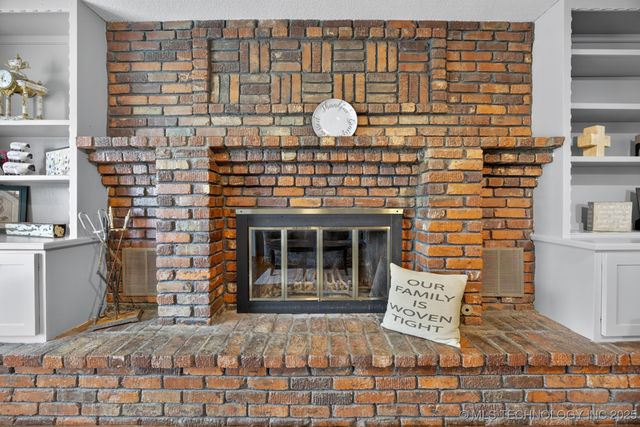 9603 N 111th East Avenue, Owasso, OK 74055