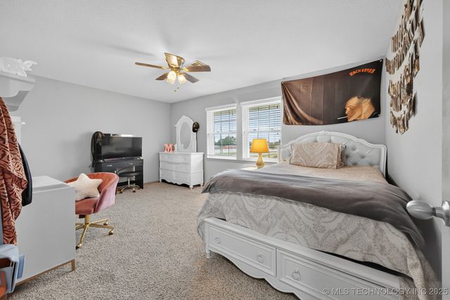 9603 N 111th East Avenue, Owasso, OK 74055