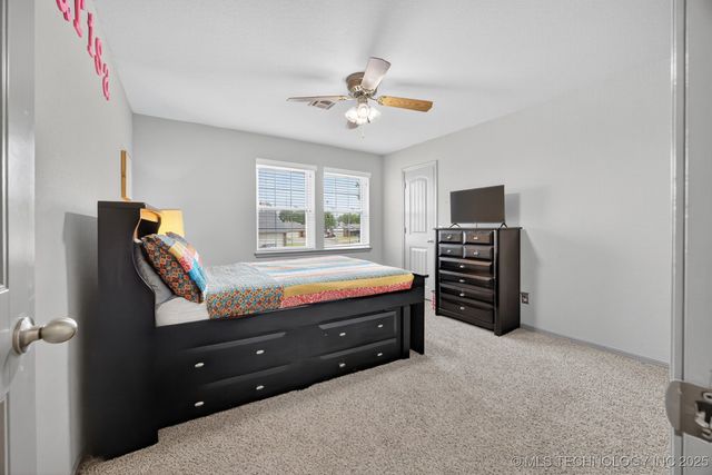 9603 N 111th East Avenue, Owasso, OK 74055