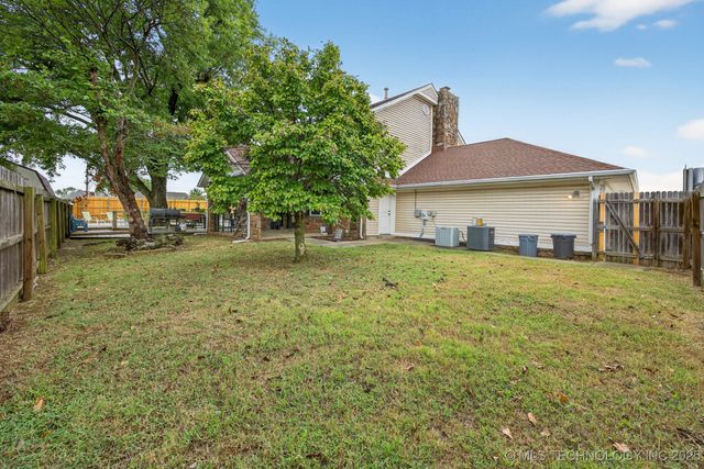 9603 N 111th East Avenue, Owasso, OK 74055