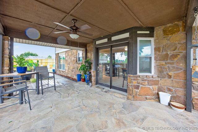 9603 N 111th East Avenue, Owasso, OK 74055