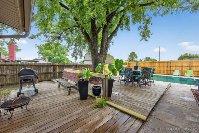 9603 N 111th East Avenue, Owasso, OK 74055