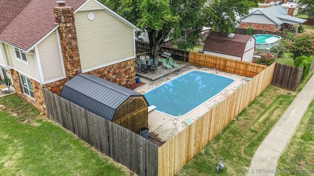 9603 N 111th East Avenue, Owasso, OK 74055