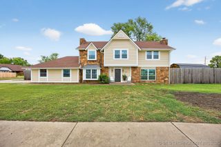 9603 N 111th East Avenue, Owasso, OK 74055
