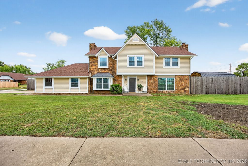9603 N 111th East Avenue, Owasso, OK 74055