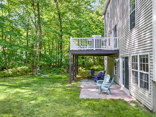 8 Southwood Dr 8, Southborough, MA 01772