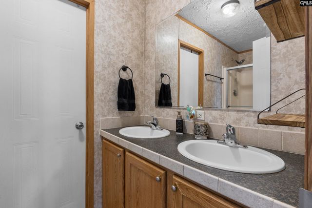 120 Twin Oaks Boulevard, Gaston, SC 29053