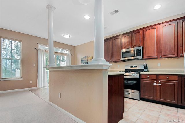 6 Webster Court, Monroe, NY 10950