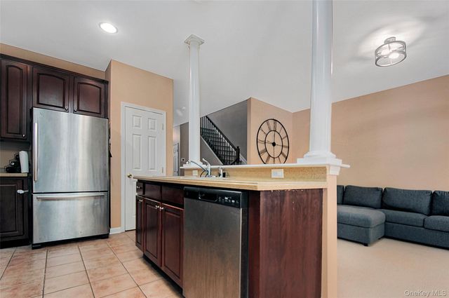 6 Webster Court, Monroe, NY 10950