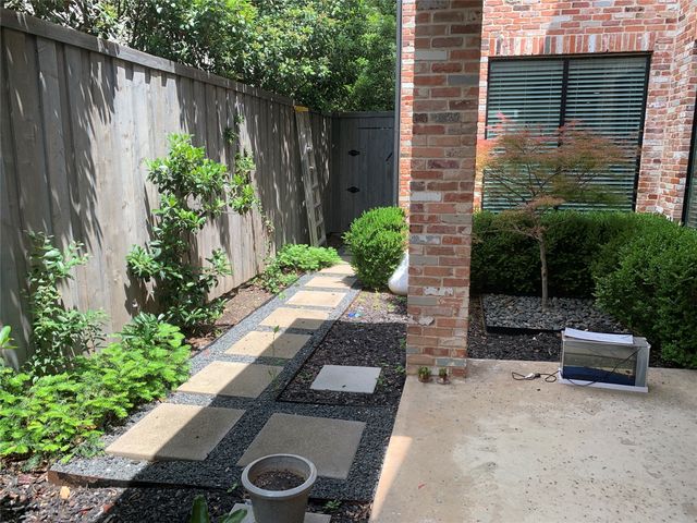 6429 DEL NORTE Lane, Dallas, TX 75225