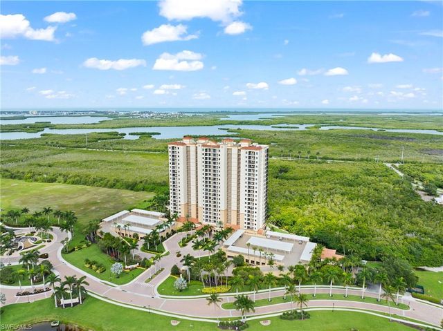 1065 Borghese LN 203, Naples, FL 34114