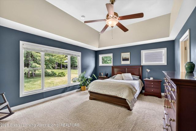 2040 Arbor Meadows Drive, Dewitt, MI 48820