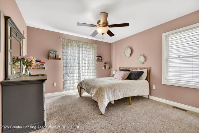 2040 Arbor Meadows Drive, Dewitt, MI 48820