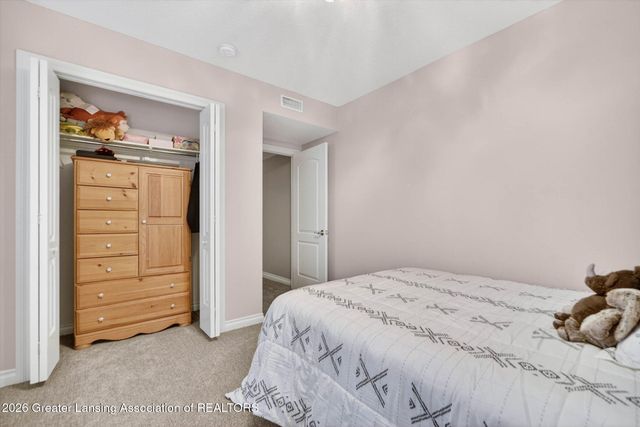 2040 Arbor Meadows Drive, Dewitt, MI 48820