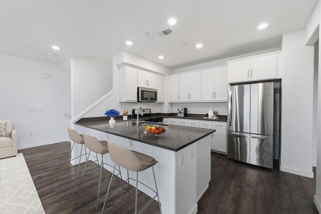 1863 Dobbin Drive, San Jose, CA 95133