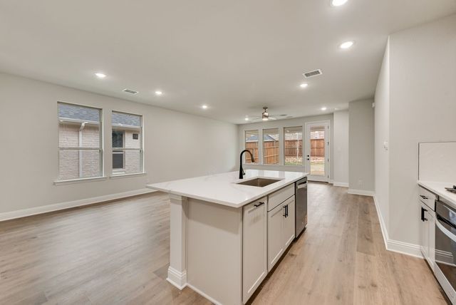 156 Ashbrook Street, Little Elm, TX 75068