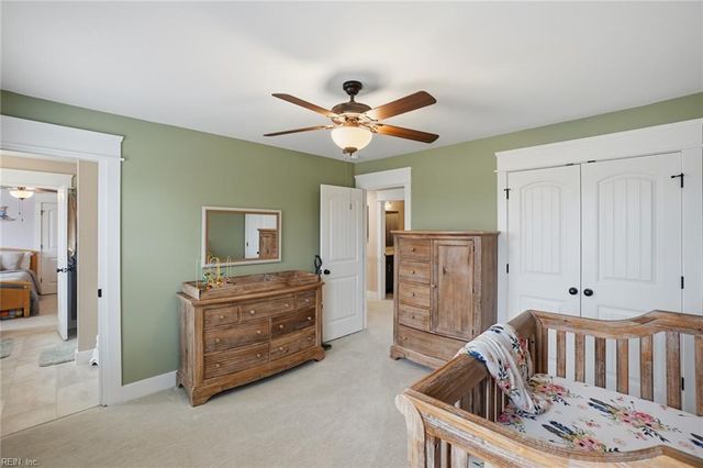 1642 Wright LN, Virginia Beach, VA 23451