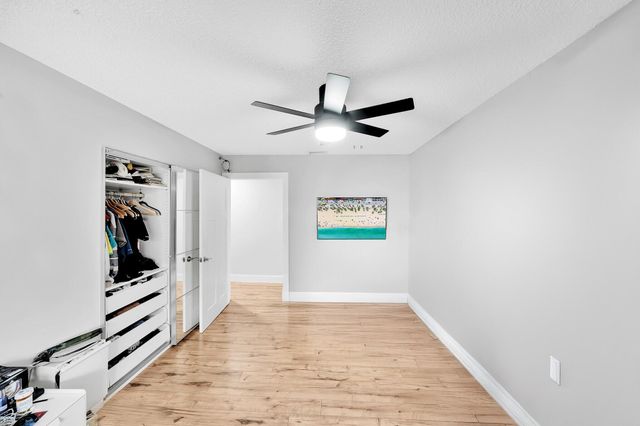 21588 Magdalena Terrace, Boca Raton, FL 33433
