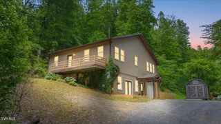 108 Chock Creek Road, Johnson City, TN 37601