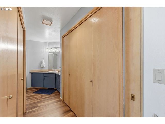 3300 Ne 164TH St S-1, Ridgefield, WA 98642
