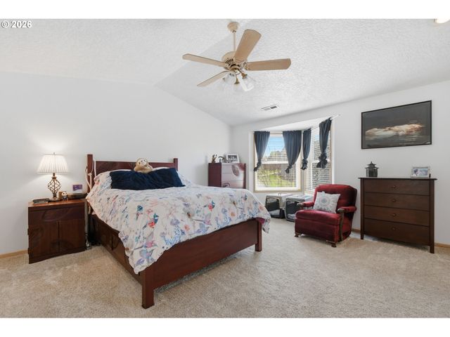 3300 Ne 164TH St S-1, Ridgefield, WA 98642