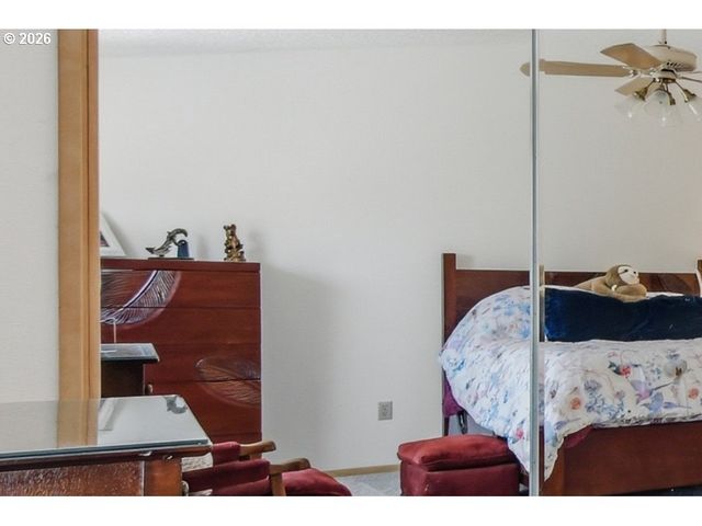 3300 Ne 164TH St S-1, Ridgefield, WA 98642