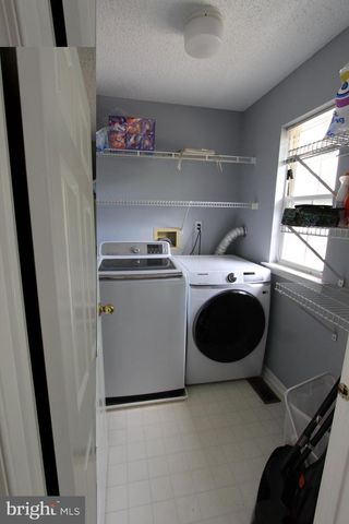 6 HALSTEAD PL, Princeton, NJ 08540