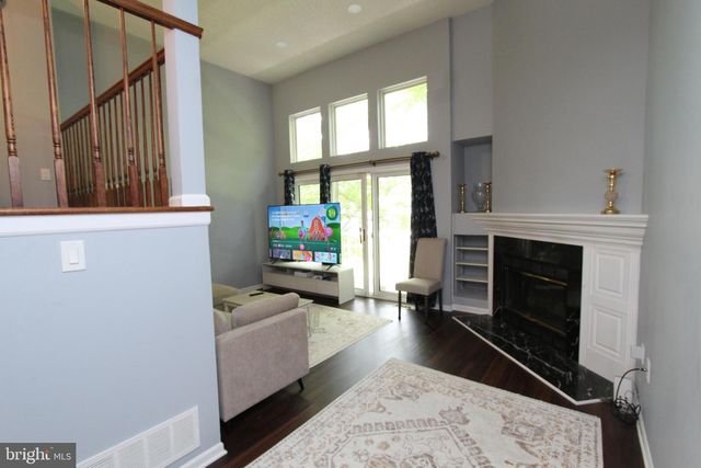6 HALSTEAD PL, Princeton, NJ 08540