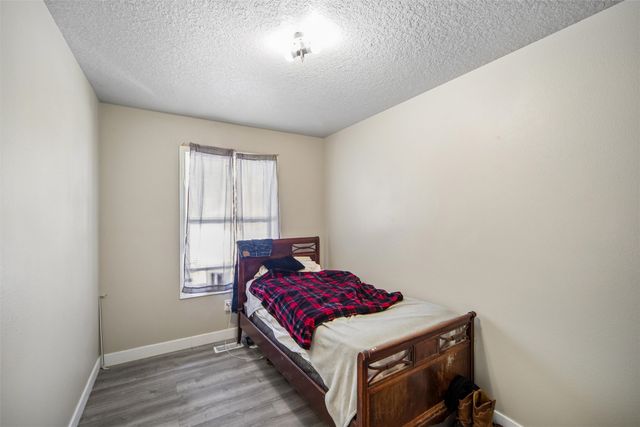 226 E Bell Avenue, Des Moines, IA 50315