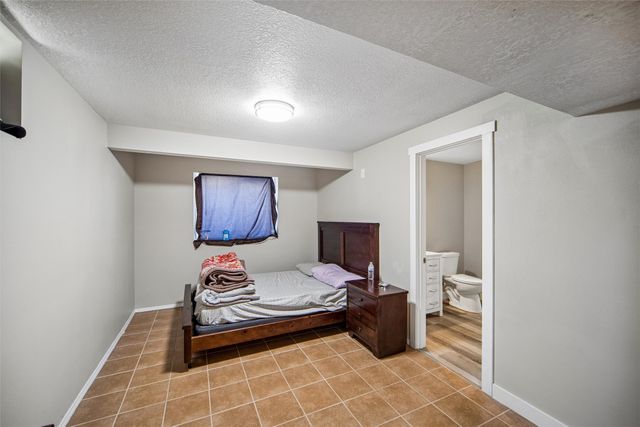 226 E Bell Avenue, Des Moines, IA 50315