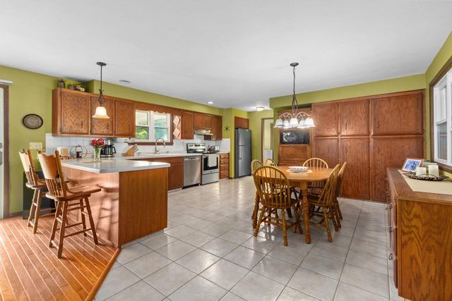 608 MICHIGAN LANE COURT, Kaukauna, WI 54130