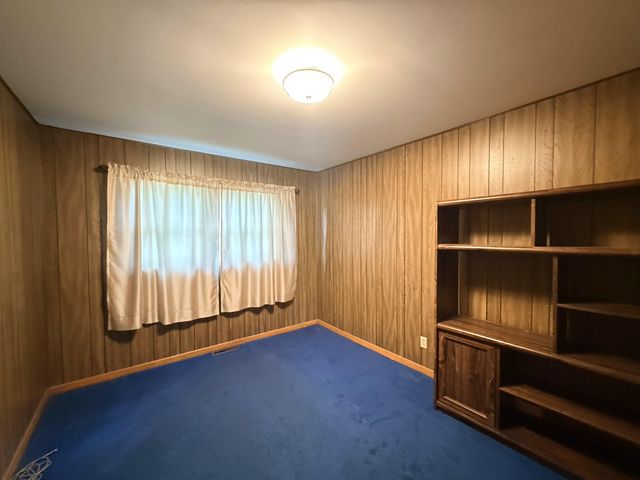 1850 W 53rd Avenue, Merrillville, IN 46410