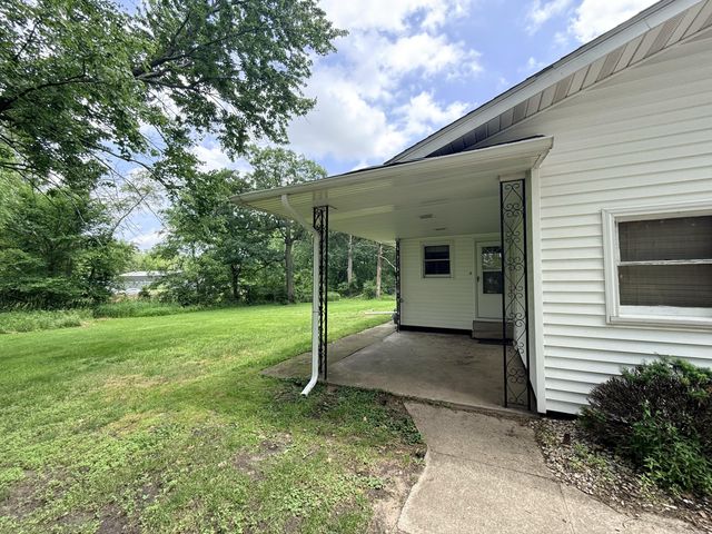 1850 W 53rd Avenue, Merrillville, IN 46410