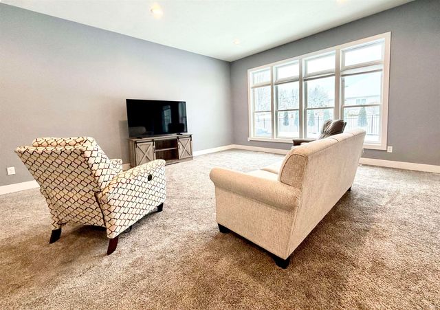 20393 Fieldstone Crossing Drive, Goshen, IN 46528