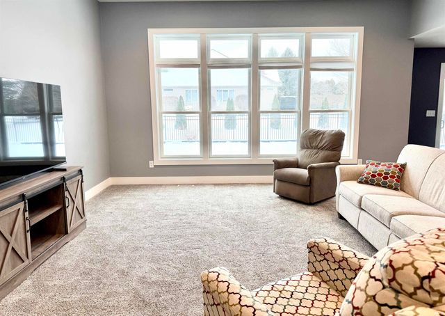 20393 Fieldstone Crossing Drive, Goshen, IN 46528