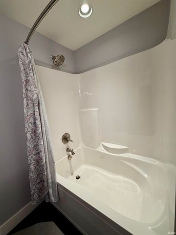 20393 Fieldstone Crossing Drive, Goshen, IN 46528