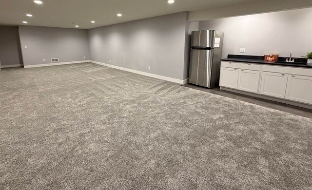 20393 Fieldstone Crossing Drive, Goshen, IN 46528