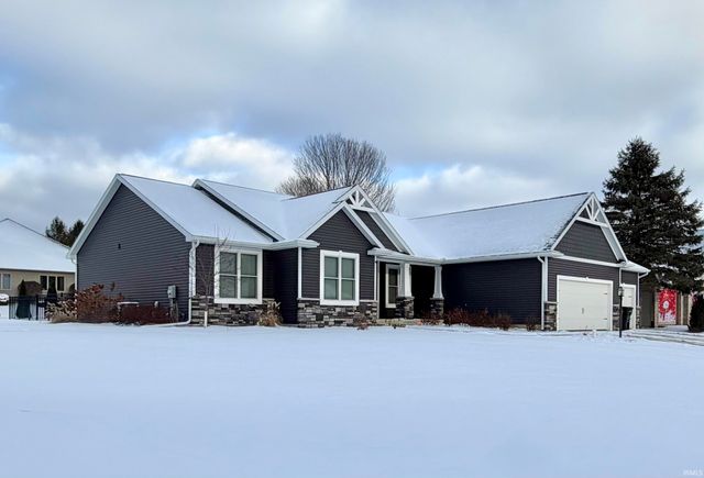 20393 Fieldstone Crossing Drive, Goshen, IN 46528